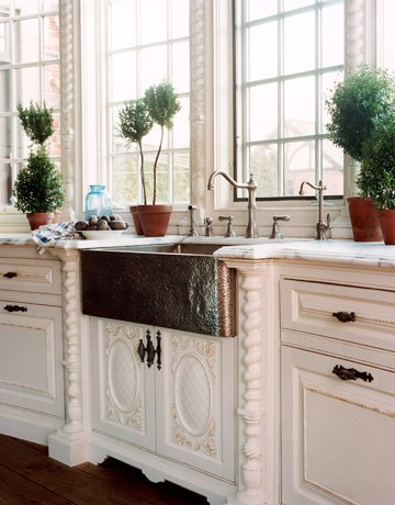 Fabulous Kitchens With Farmhouse Sinks, What Are Old Farmhouse Sinks Made Of Wood
