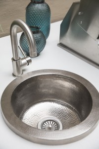 Mojito hammered copper outdoor kitchen sink