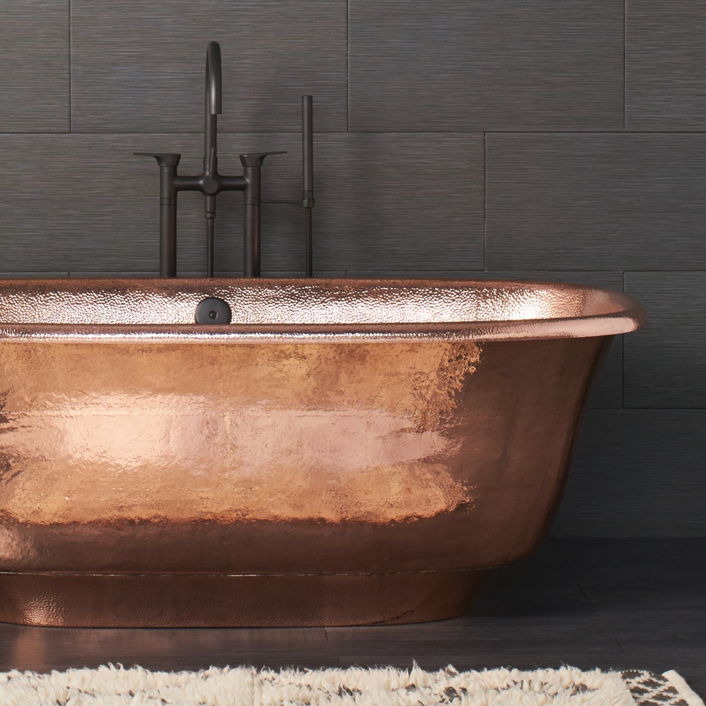 Luxurious Freestanding Copper And, Are Copper Bathtubs Healthy