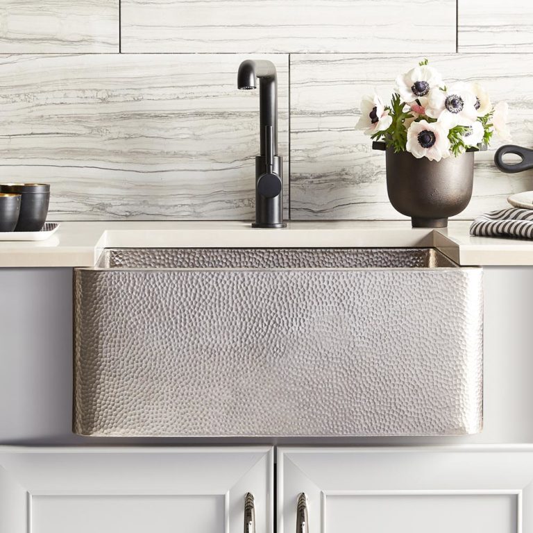 Farmhouse 25 | Copper Apron Front Sink, 25-Inch | Native Trails