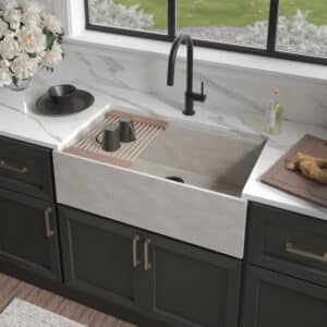 Farmhouse Concierge 3318