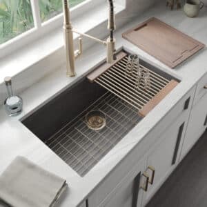 Pacifica Concierge 3319